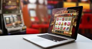 Slot mashinalarida omadli aylanishlar bilan 3